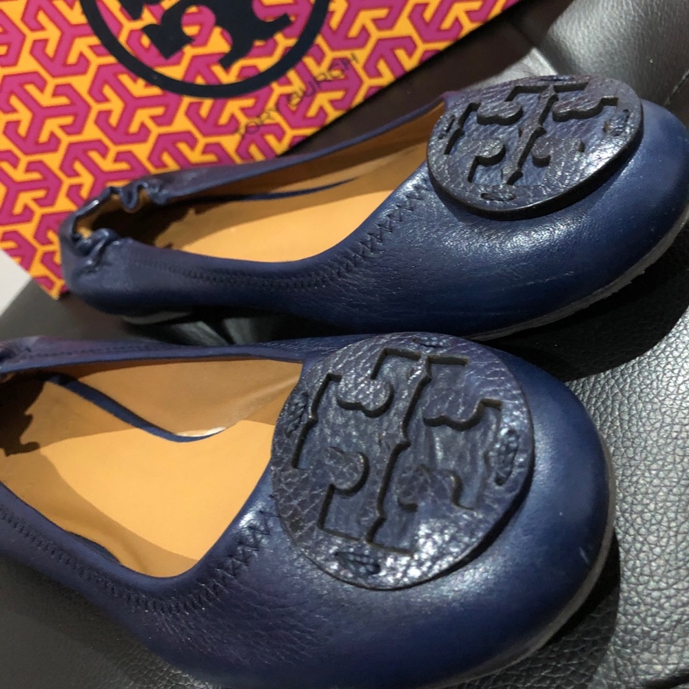 Tory Burch Reva Flats in Royal Blue - Picture 4 of 8